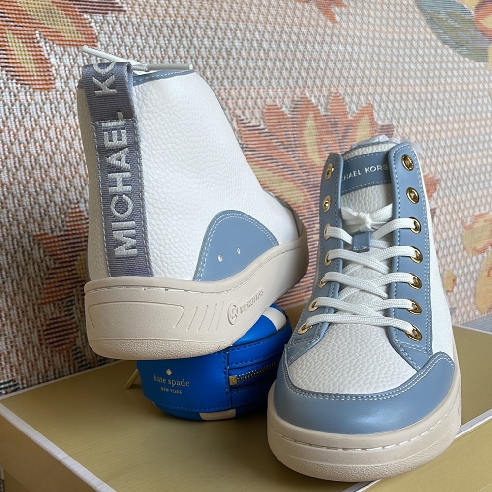 MICHAEL KORS
SHEA MID HIGH TOP
FAUX LEATHER
49F3SHFESL
PALE BLUE 
NEW - Picture 7 of 16